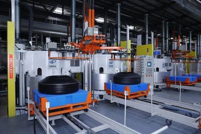 玲瓏智造，筑“7”長(zhǎng)春——吉林玲瓏全鋼一期首條輪胎順利下線背后的化工設(shè)備力量